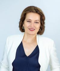 Ioana Stan, CFA