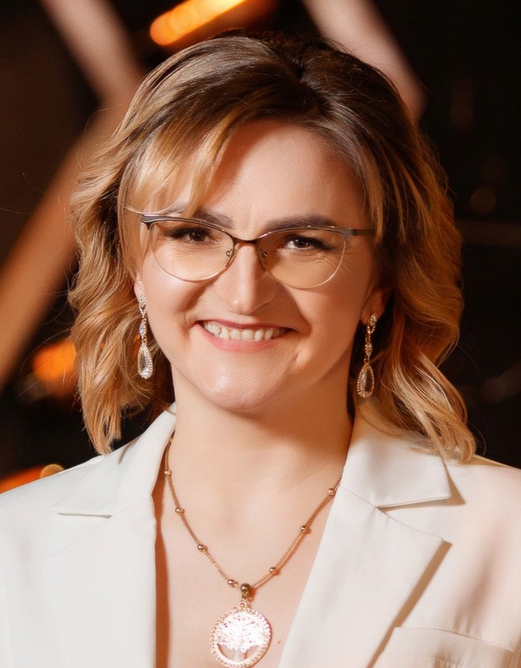 Victoria Captari