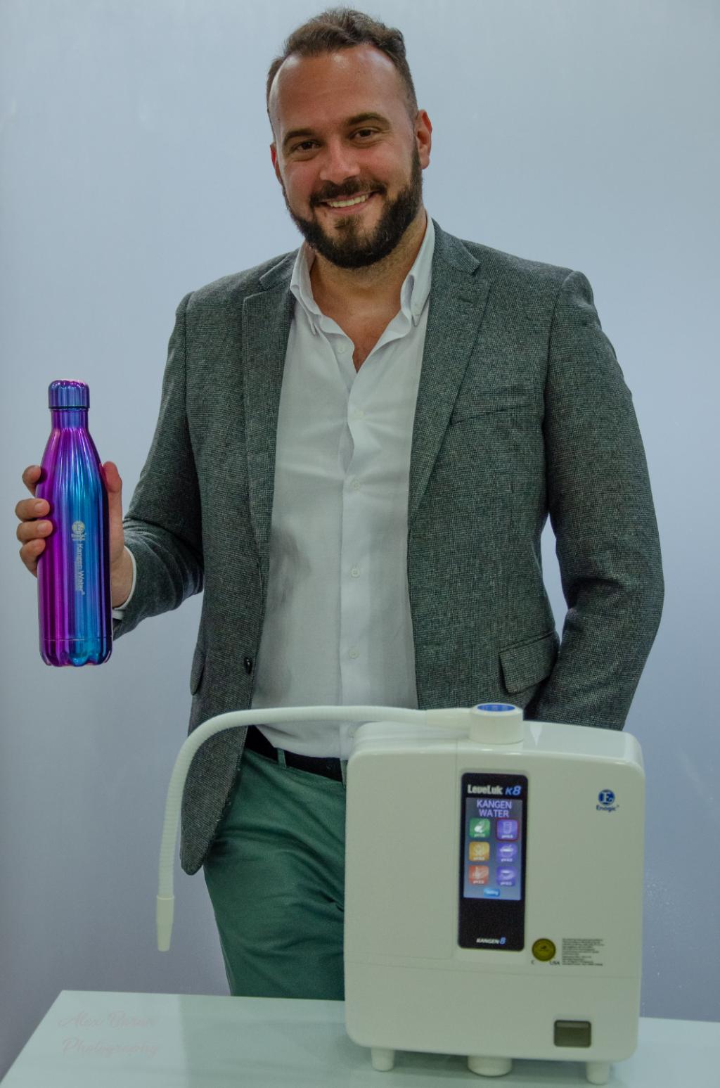 Alexandru Mavrodin BEAUTIFUL BLUE S.R.L.