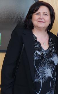 Mihaela   Adam 