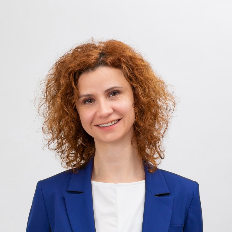 Kroth - Madarász Kinga